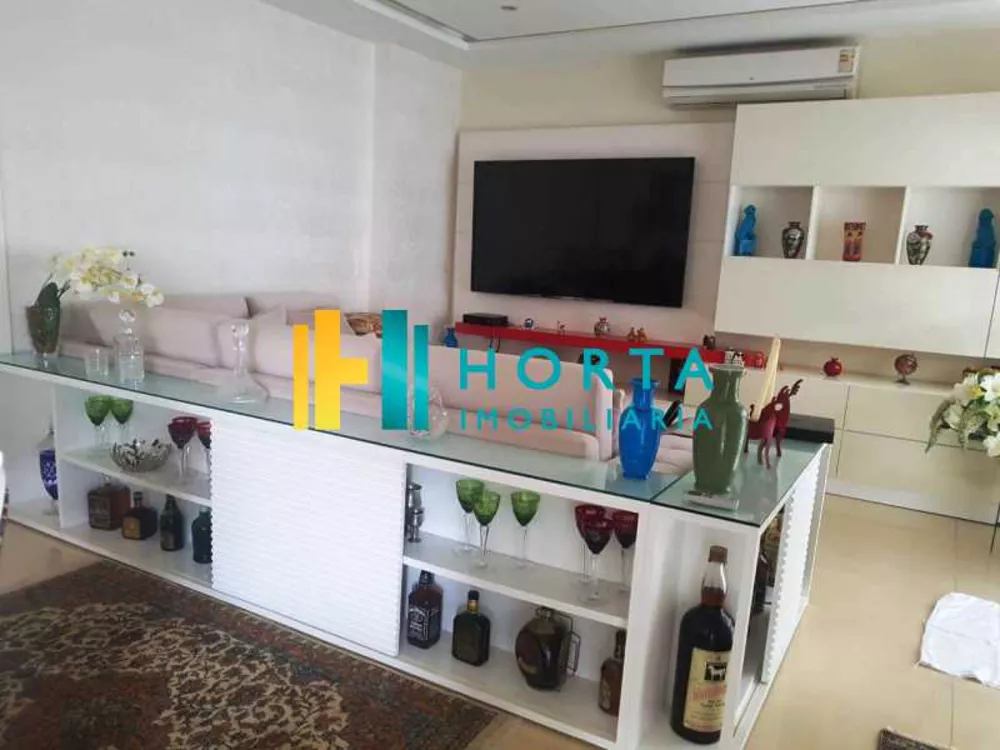 Cobertura, 3 quartos, 300 m² - Foto 1