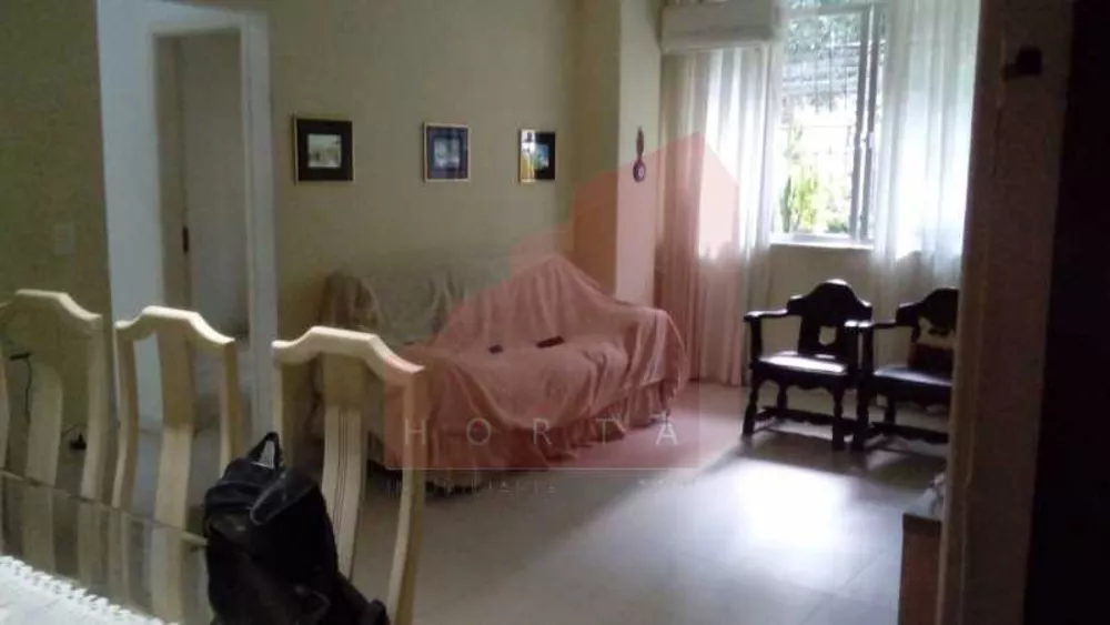 Apartamento à venda com 4 quartos, 150m² - Foto 1