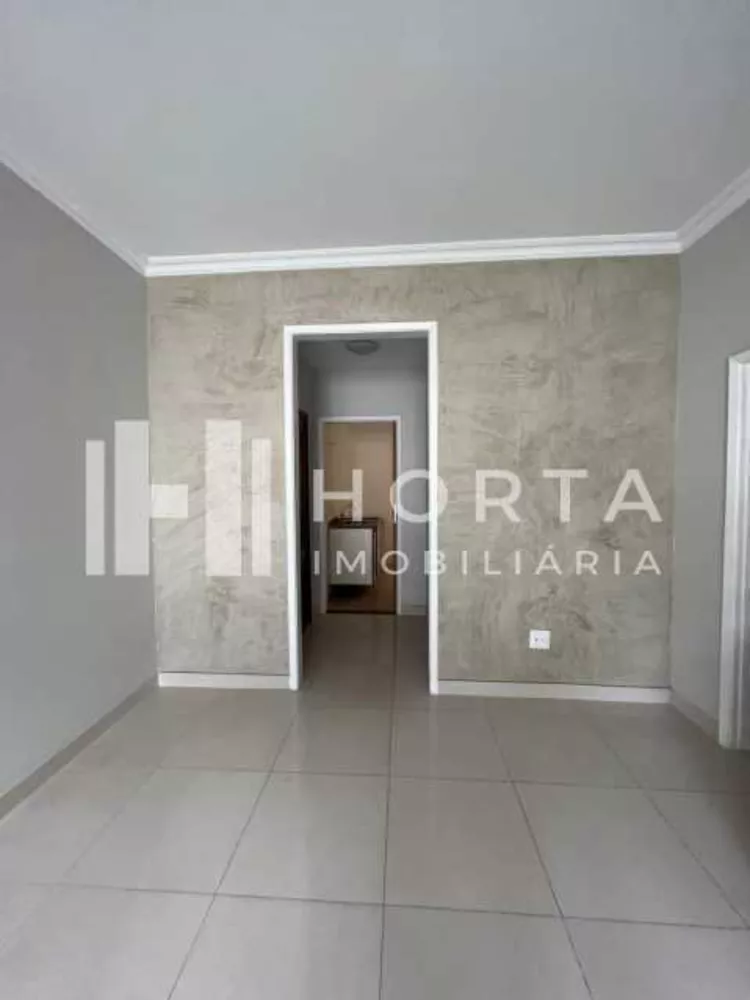 Apartamento à venda com 3 quartos, 114m² - Foto 4