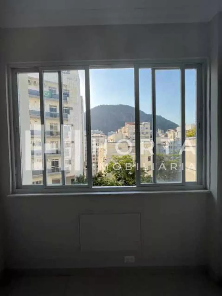 Apartamento à venda com 3 quartos, 114m² - Foto 3