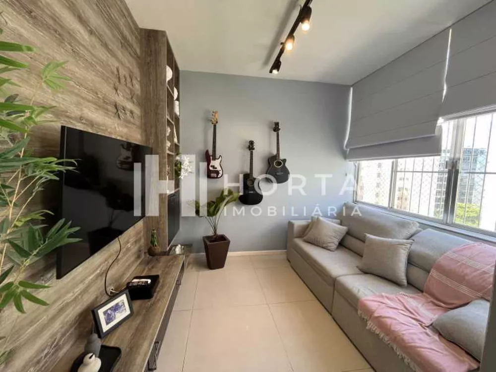 Apartamento, 3 quartos, 140 m² - Foto 2