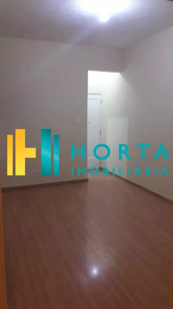 Apartamento à venda com 2 quartos, 64m² - Foto 4