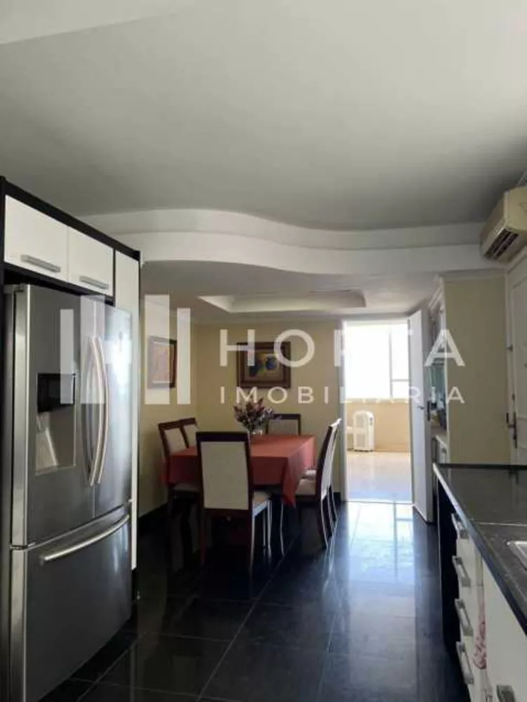 Apartamento, 3 quartos, 200 m² - Foto 22