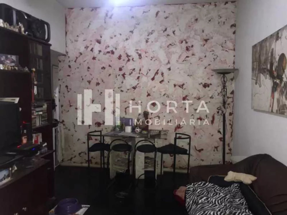 Apartamento à venda com 2 quartos, 75m² - Foto 2