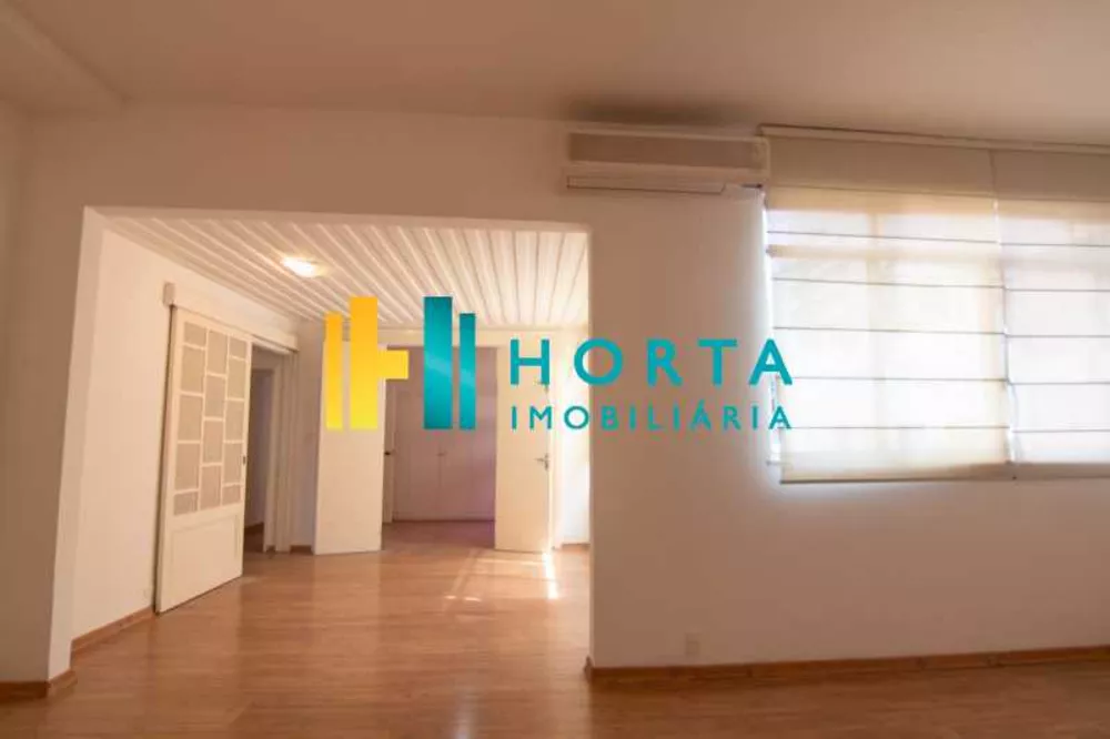 Apartamento à venda com 3 quartos, 136m² - Foto 4