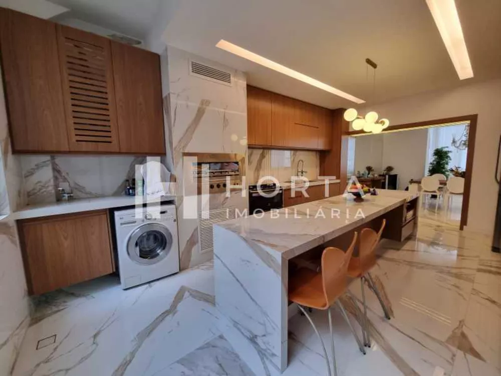 Apartamento, 4 quartos, 210 m² - Foto 24