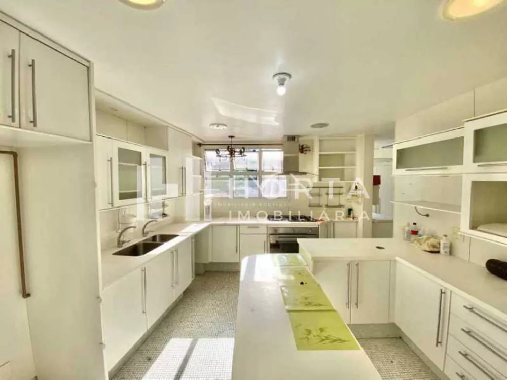 Apartamento, 4 quartos, 257 m² - Foto 11