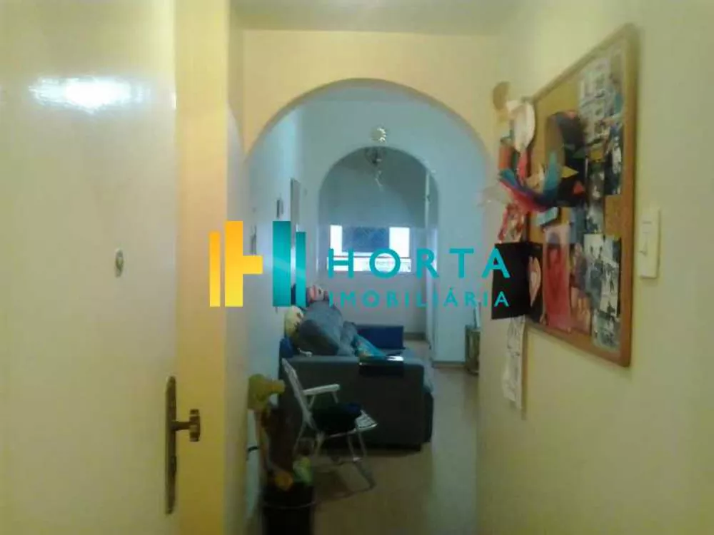 Apartamento à venda com 2 quartos, 84m² - Foto 1