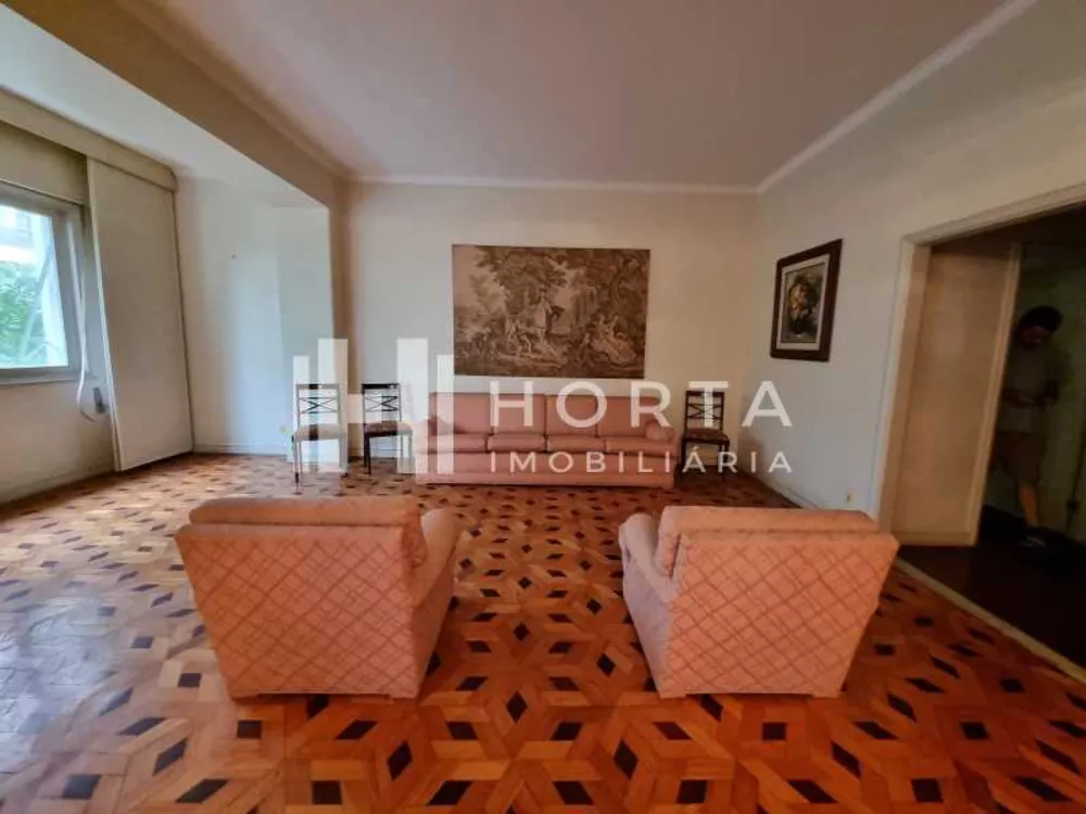 Apartamento à venda com 3 quartos, 182m² - Foto 1