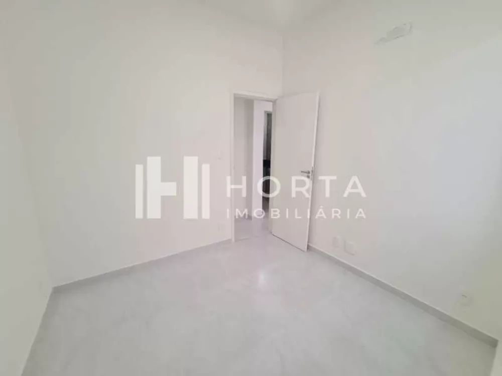 Apartamento à venda com 1 quarto, 40m² - Foto 3