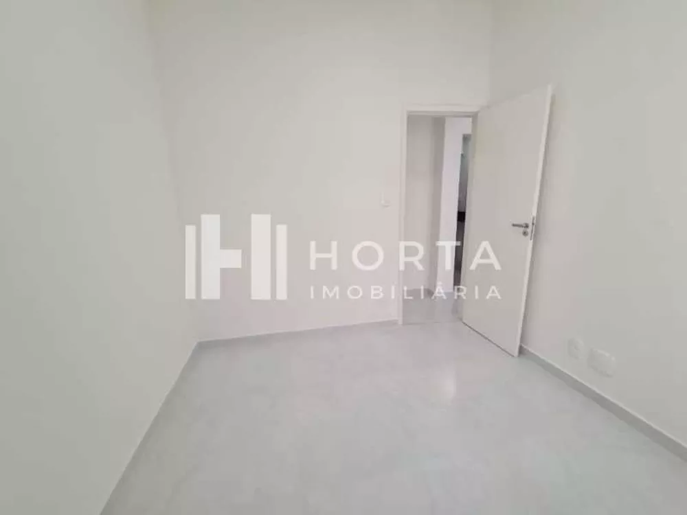 Apartamento à venda com 1 quarto, 40m² - Foto 1