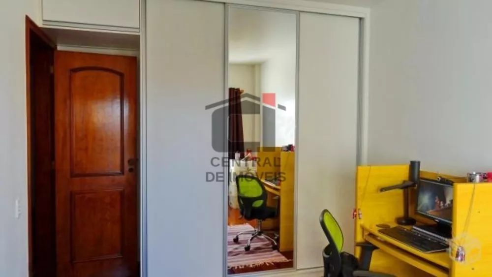 Apartamento à venda com 3 quartos, 180m² - Foto 6