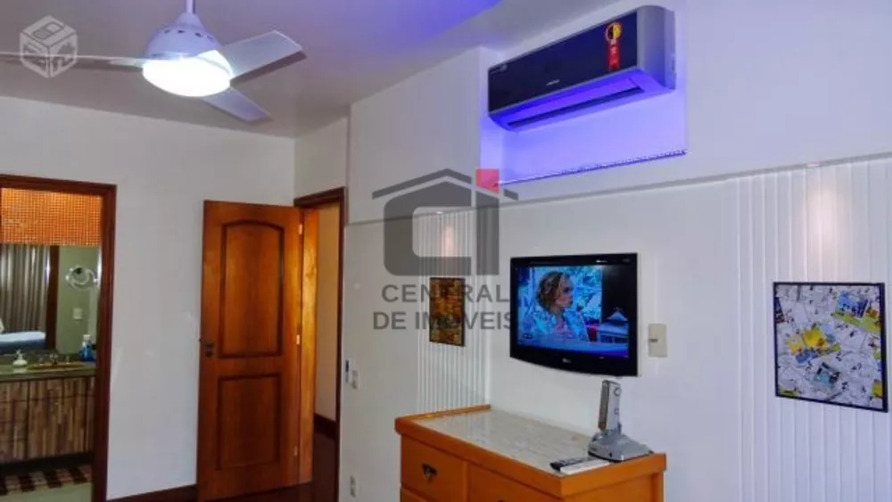 Apartamento à venda com 3 quartos, 180m² - Foto 1