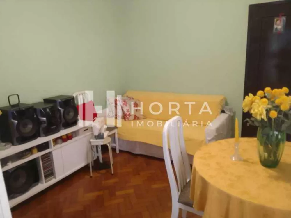 Apartamento à venda com 1 quarto, 42m² - Foto 1