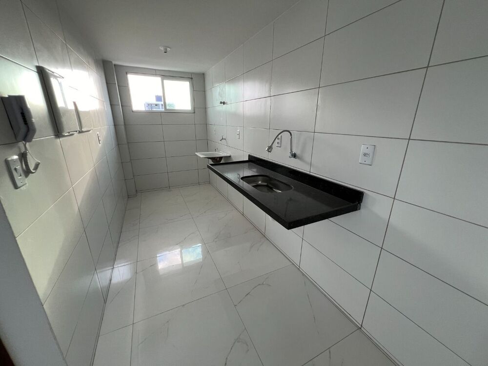 Apartamento à venda com 1 quarto, 38m² - Foto 2