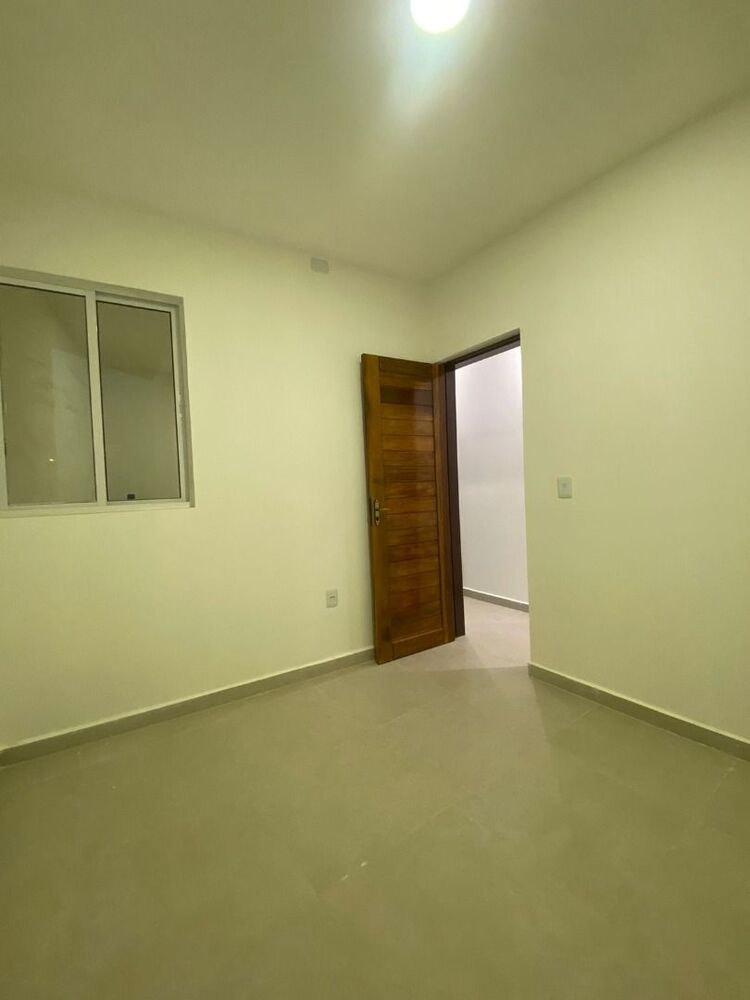 Casa à venda com 2 quartos, 57m² - Foto 10