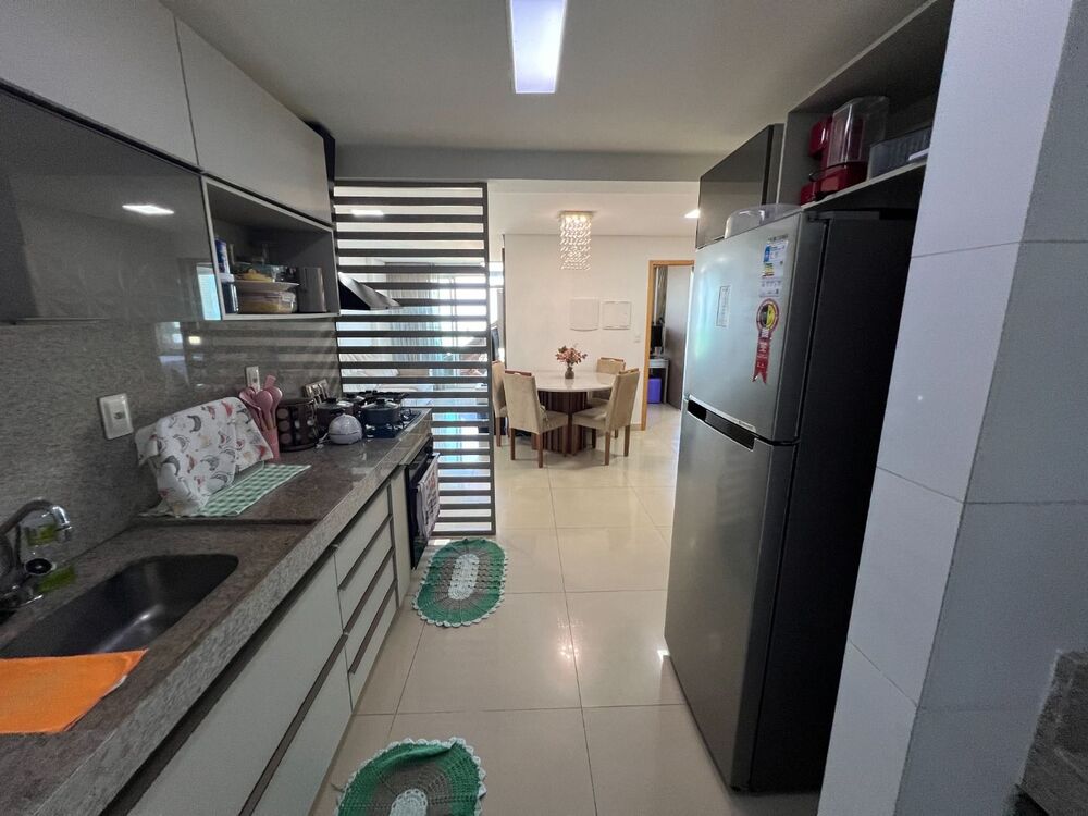 Apartamento à venda com 2 quartos, 84m² - Foto 4