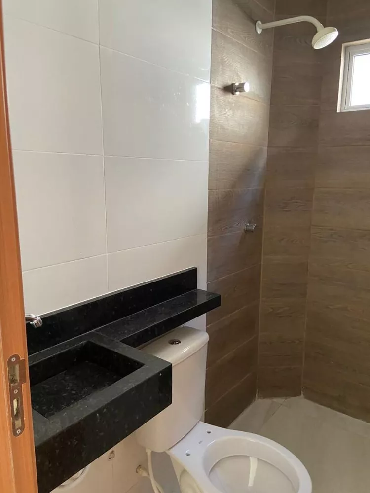 Apartamento à venda com 2 quartos, 47m² - Foto 2