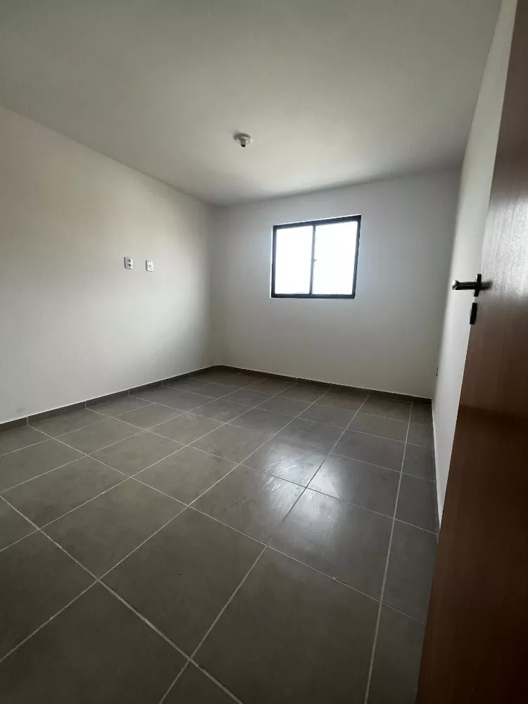 Apartamento à venda com 3 quartos, 61m² - Foto 4