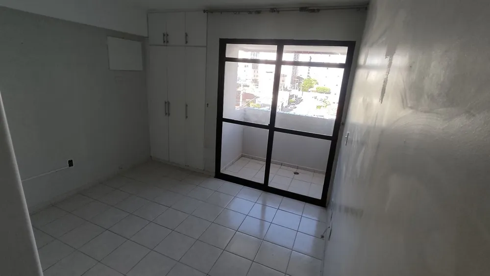 Apartamento, 3 quartos, 106 m² - Foto 2