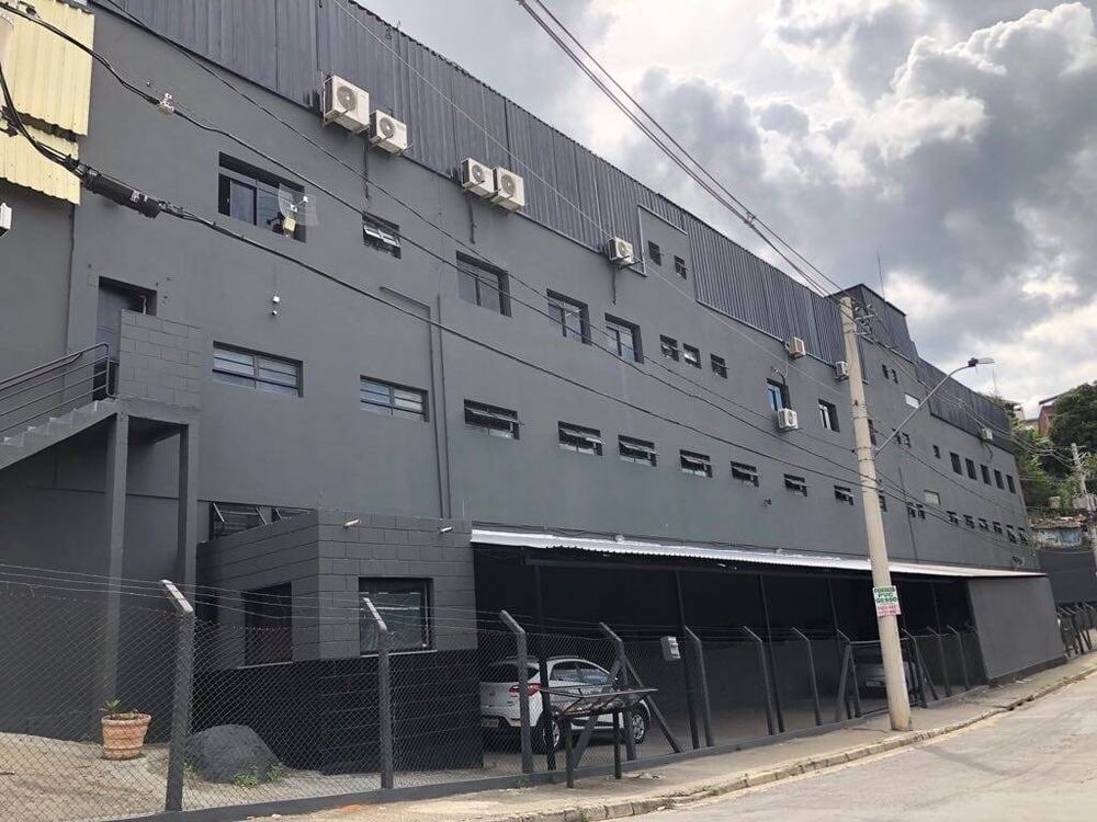 Depósito-Galpão-Armazém para alugar, 360m² - Foto 1