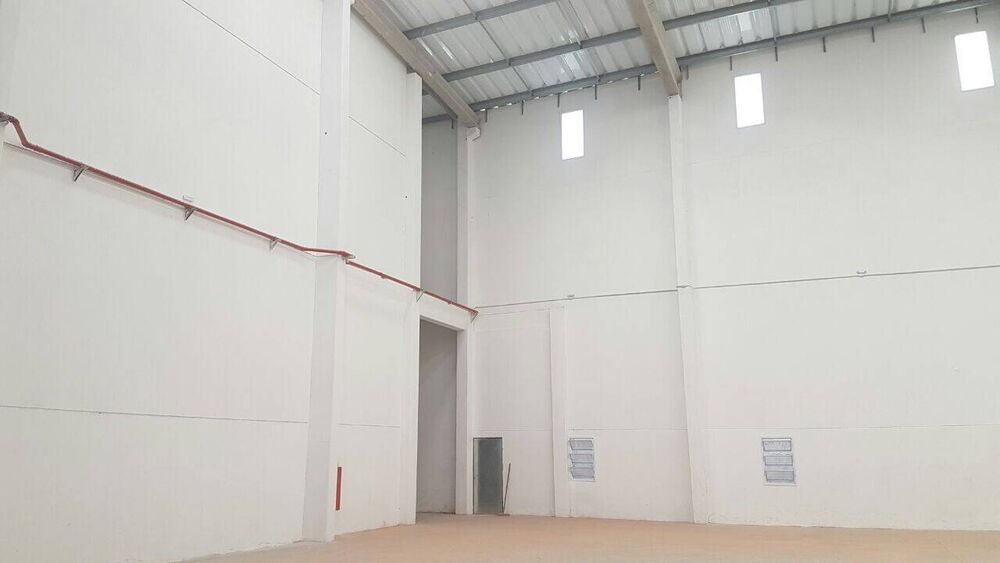 Depósito-Galpão-Armazém à venda e aluguel, 1000m² - Foto 1
