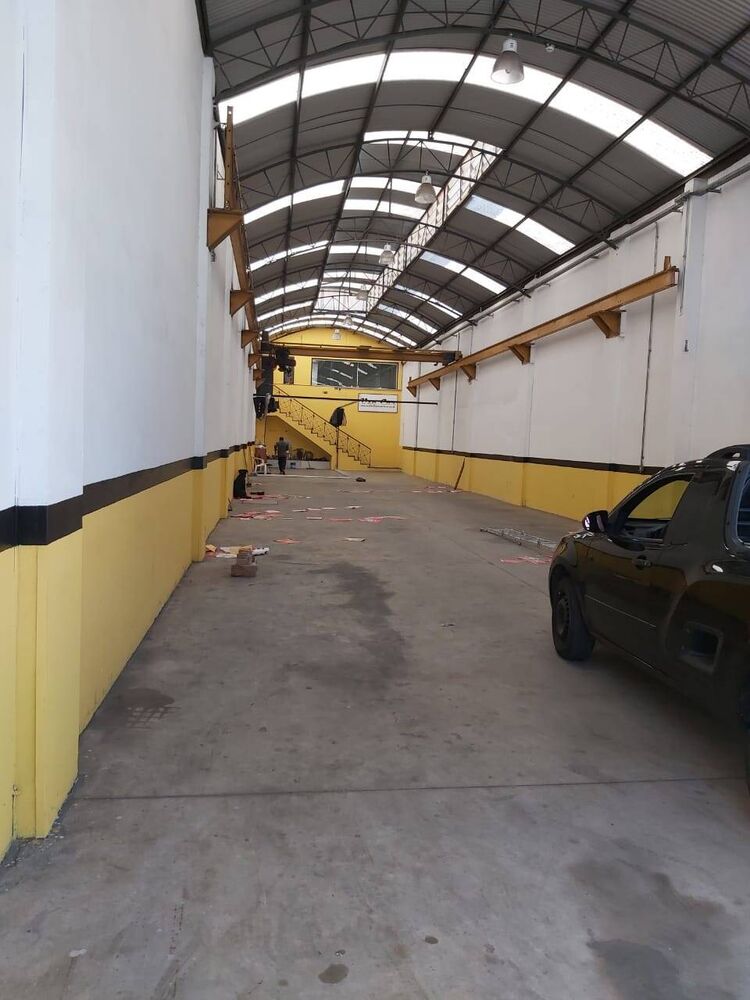 Depósito-Galpão-Armazém para alugar, 427m² - Foto 3