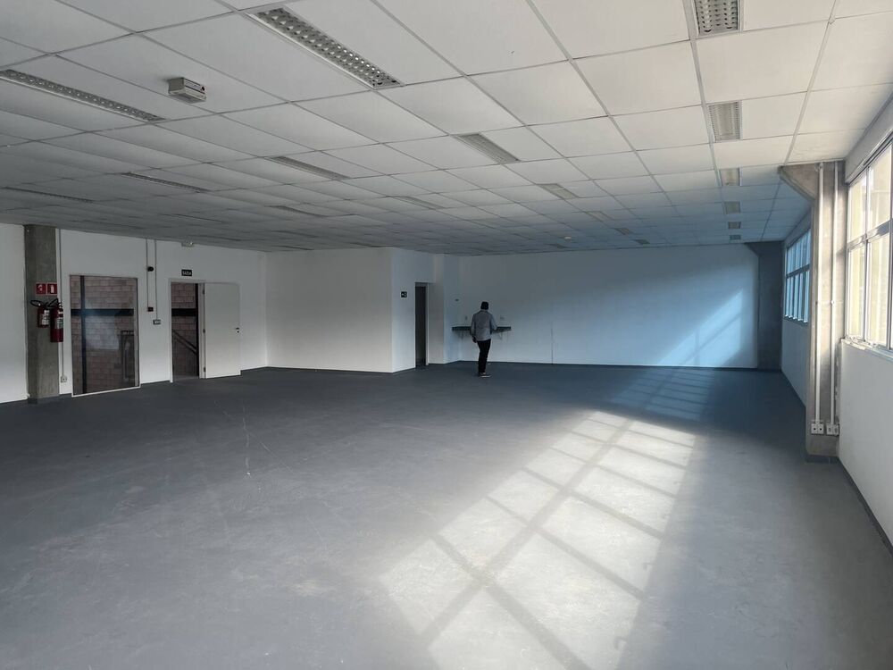 Depósito-Galpão-Armazém para alugar, 1645m² - Foto 4