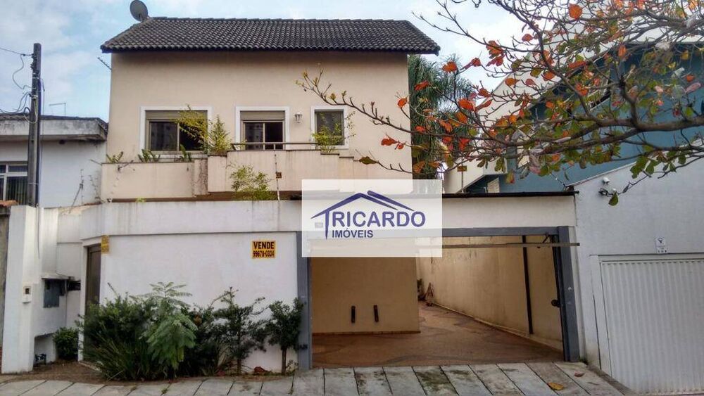 Sobrado à venda com 6 quartos, 280m² - Foto 1