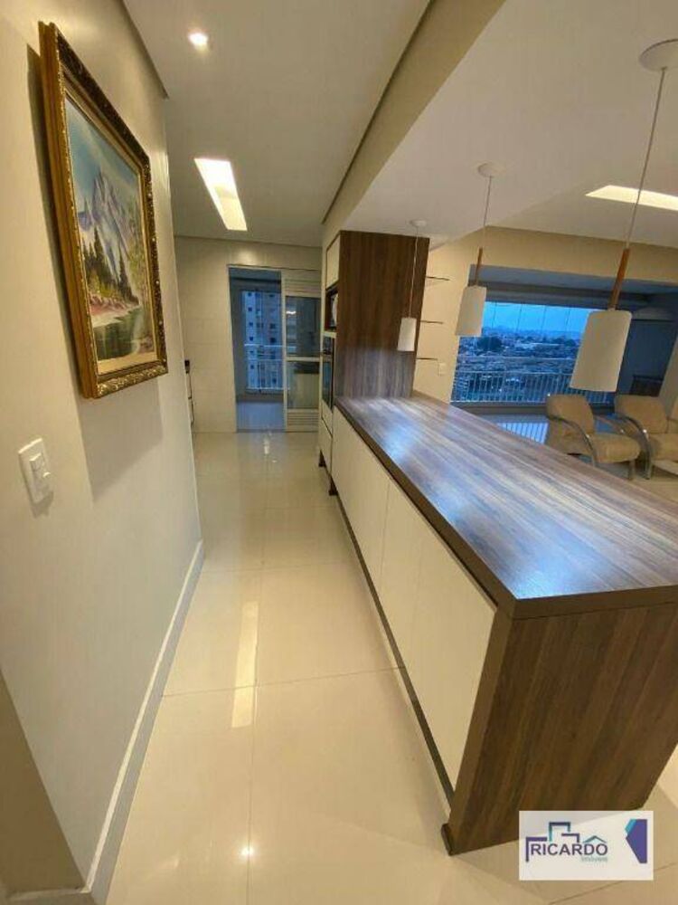 Apartamento à venda com 3 quartos, 116m² - Foto 3