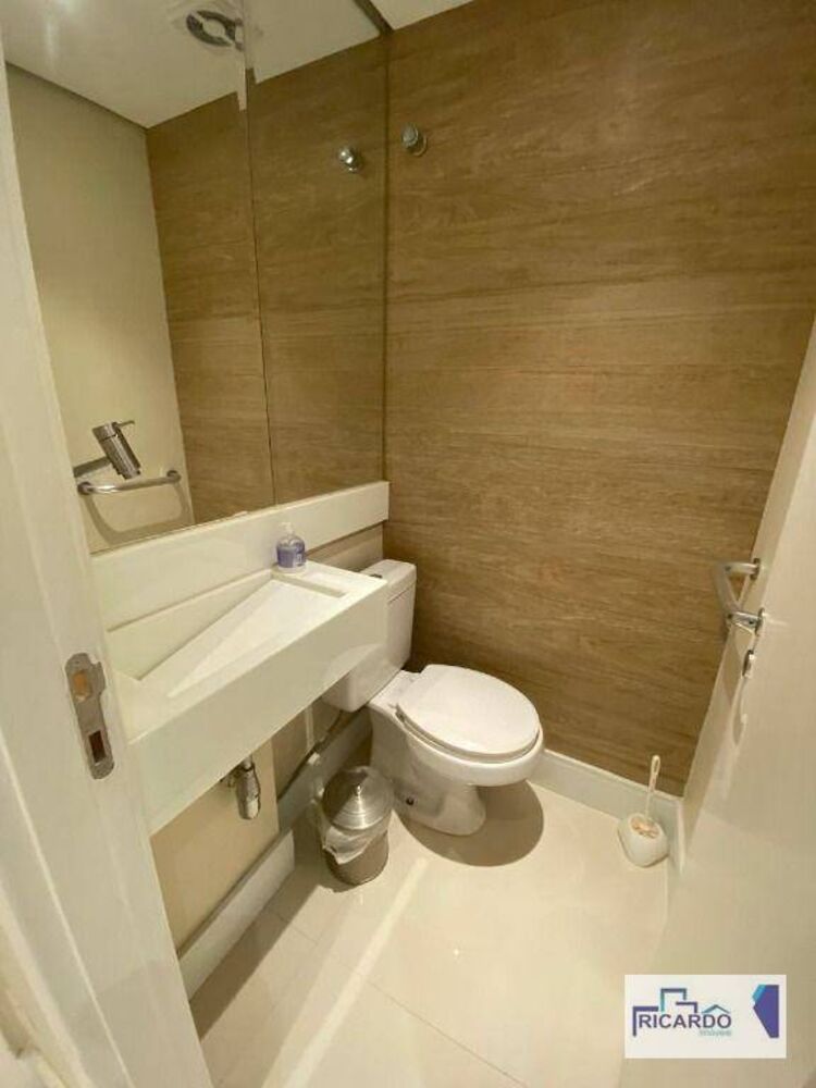 Apartamento à venda com 3 quartos, 116m² - Foto 1