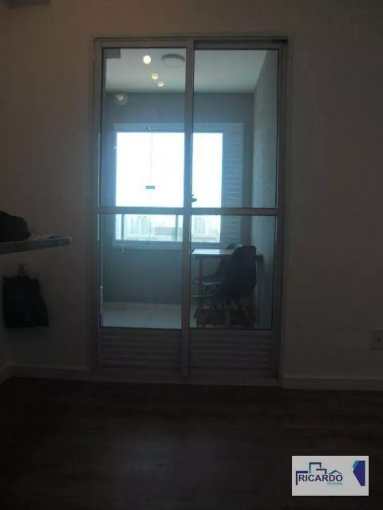 Apartamento à venda com 2 quartos, 31m² - Foto 3