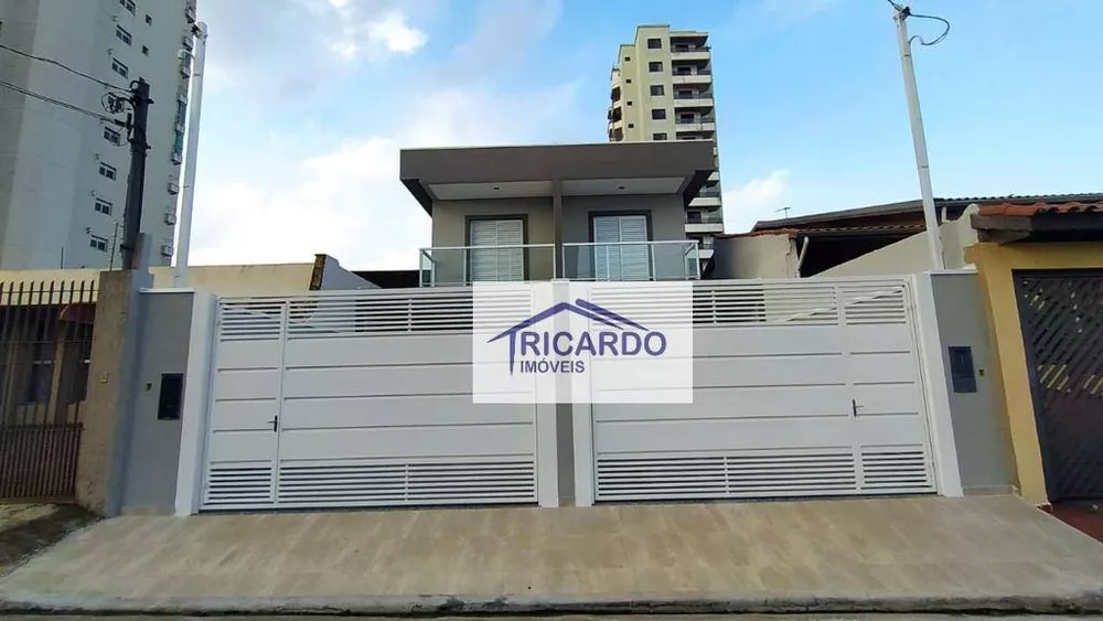 Sobrado à venda com 3 quartos, 150M2 - Foto 1