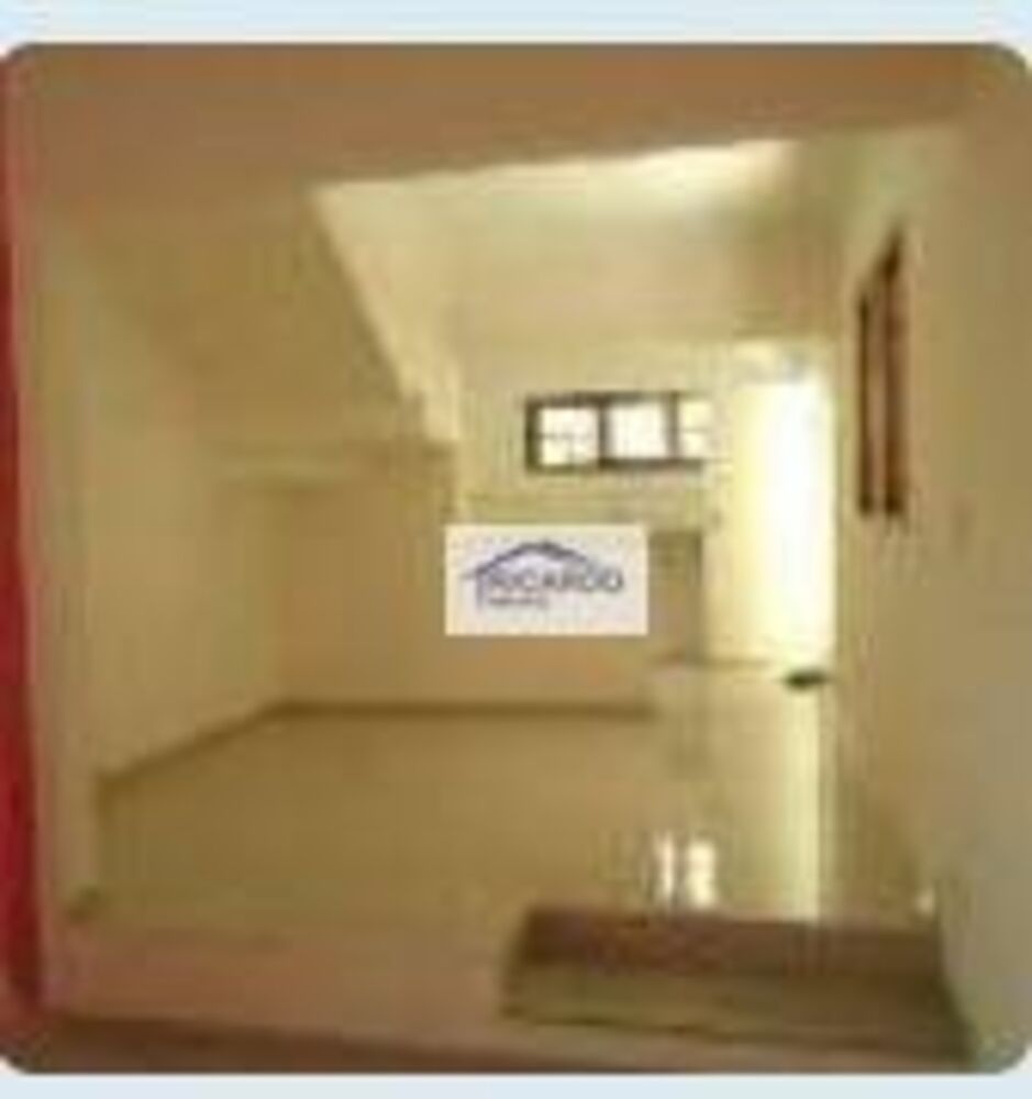 Sobrado à venda com 3 quartos, 150m² - Foto 2