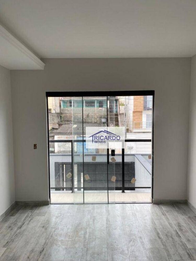 Casa à venda com 3 quartos, 90m² - Foto 11