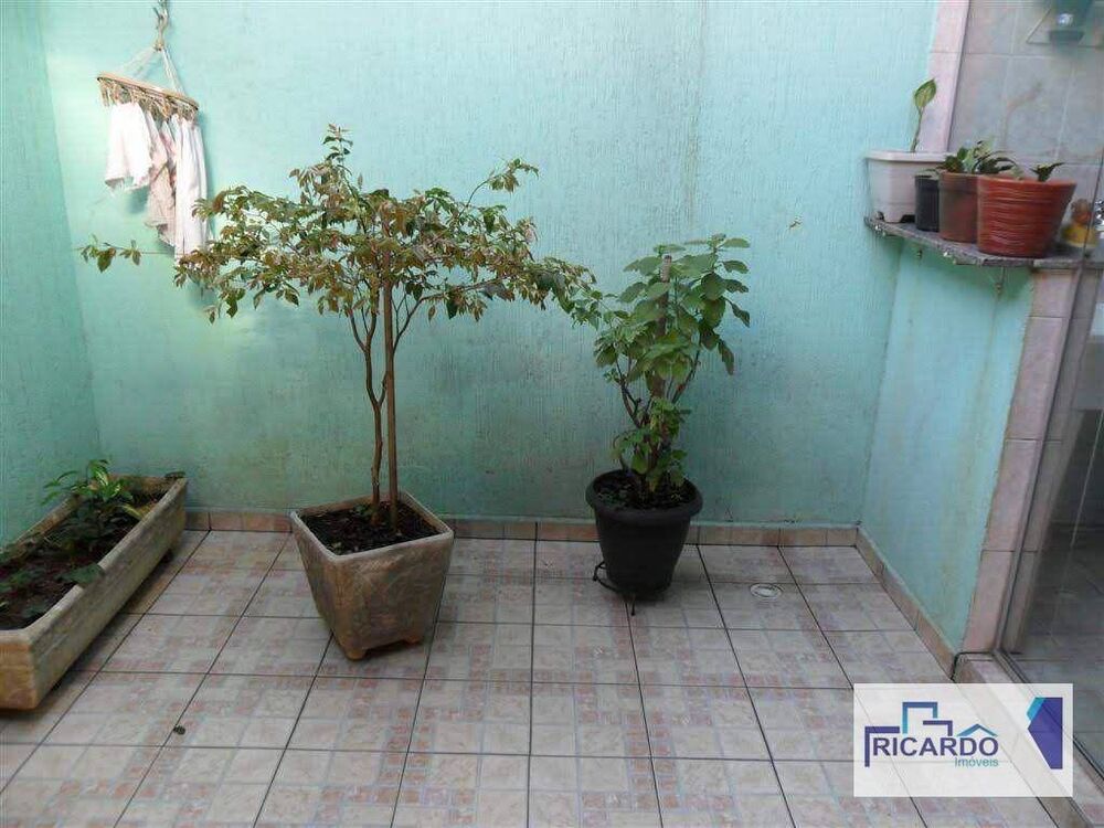 Sobrado à venda com 2 quartos, 60M2 - Foto 6
