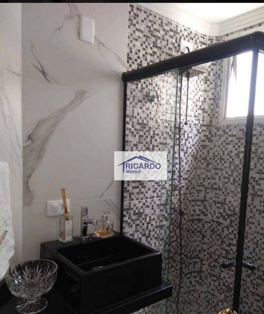 Apartamento para alugar com 2 quartos, 141m² - Foto 7