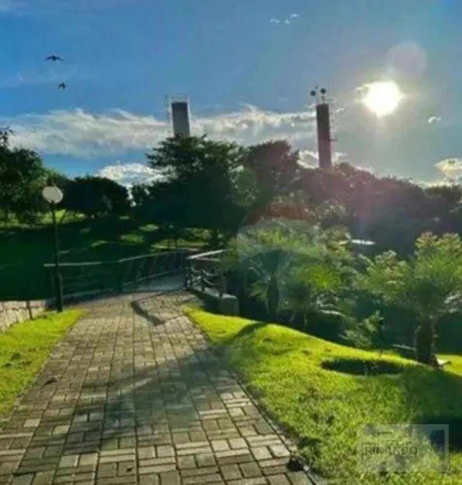 Loteamento e Condomínio, 810 m² - Foto 2