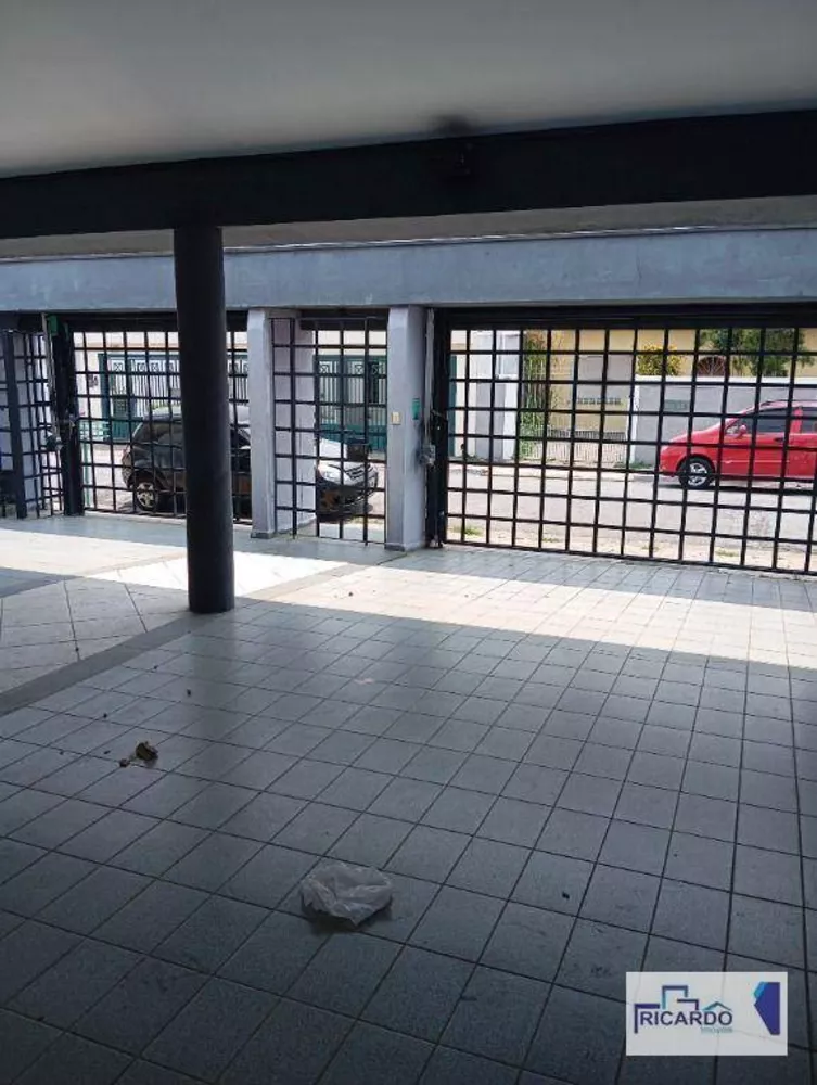 Sobrado para alugar com 3 quartos, 410m² - Foto 1