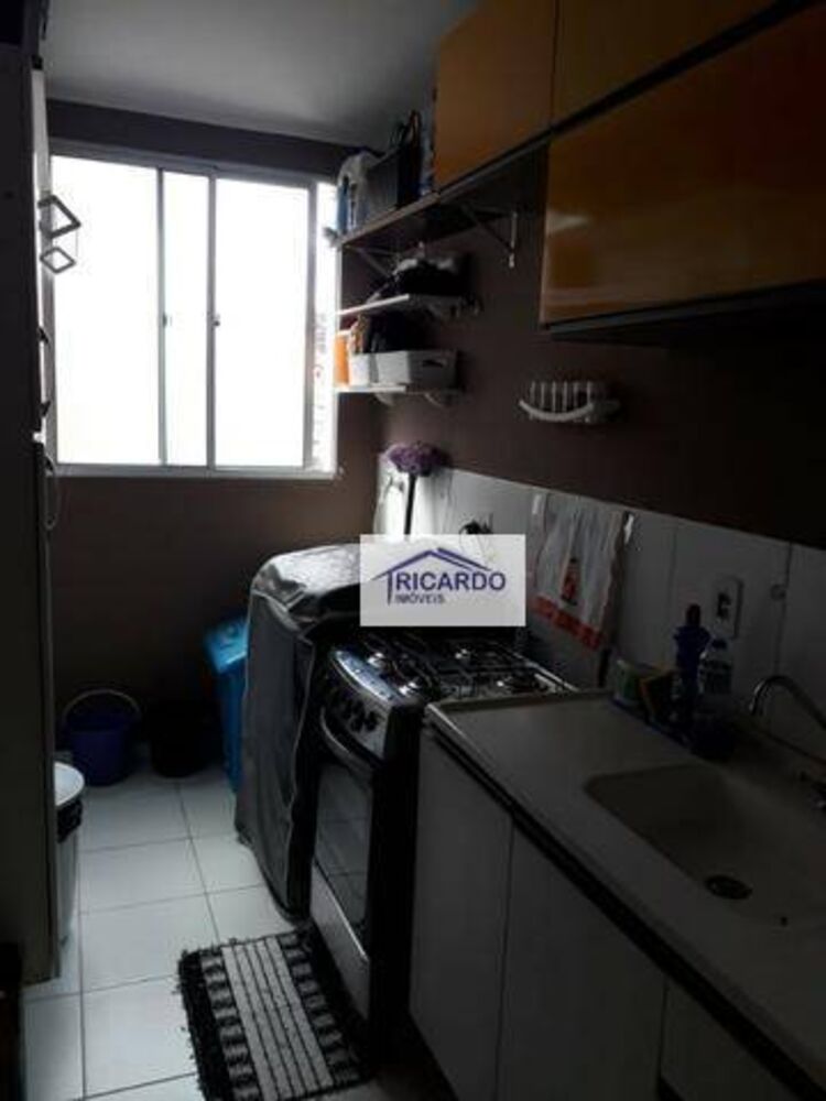 Apartamento à venda com 2 quartos, 48m² - Foto 3