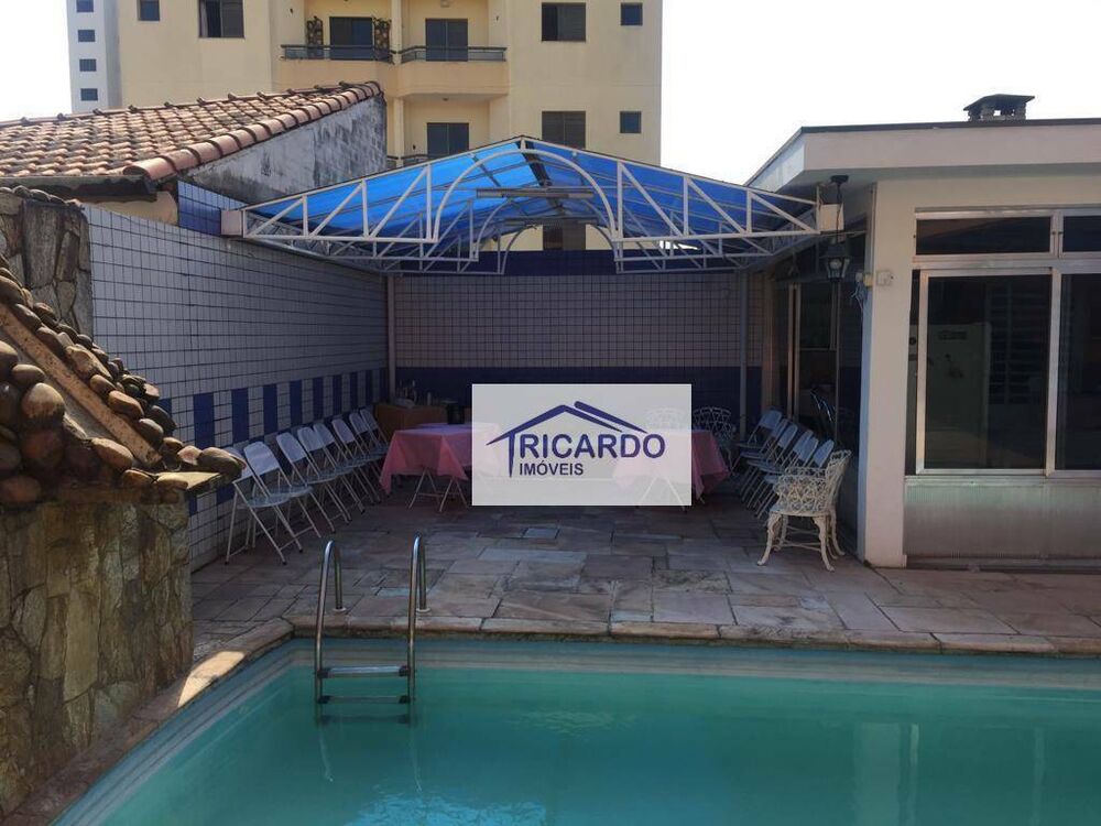 Casa à venda com 3 quartos, 390m² - Foto 5