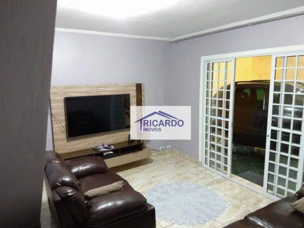 Sobrado, 3 quartos, 254 m² - Foto 1