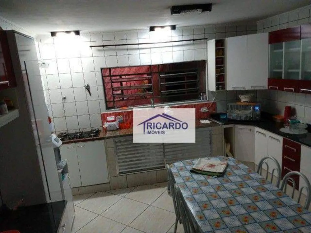 Sobrado, 3 quartos, 254 m² - Foto 8