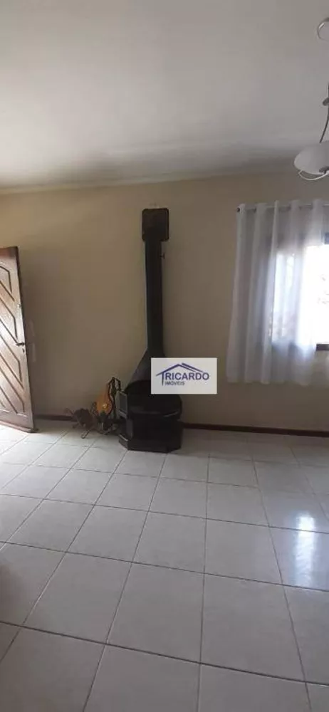 Sobrado à venda com 3 quartos, 154m² - Foto 4