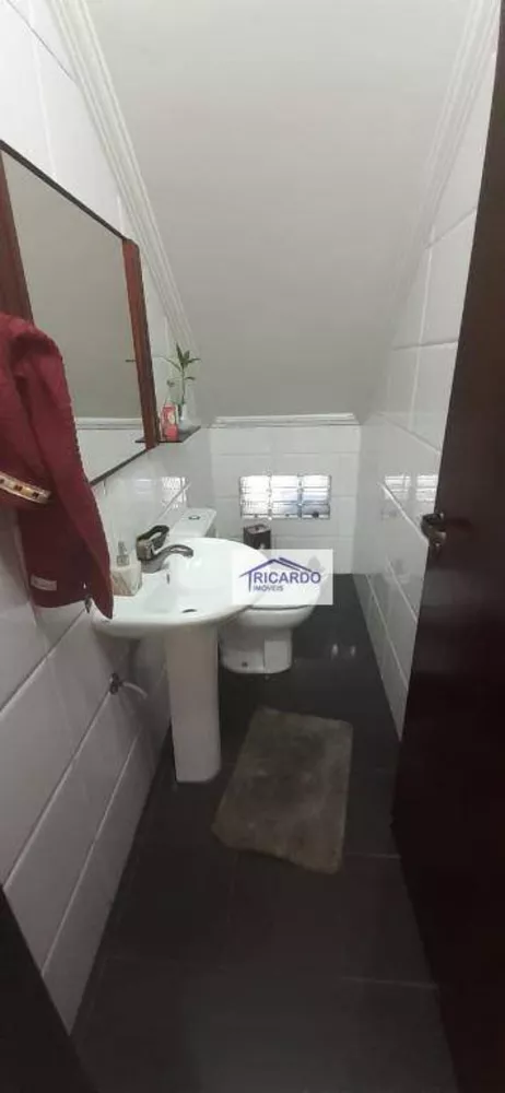 Sobrado à venda com 3 quartos, 154m² - Foto 9