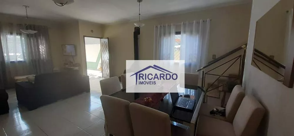 Sobrado à venda com 3 quartos, 154m² - Foto 5