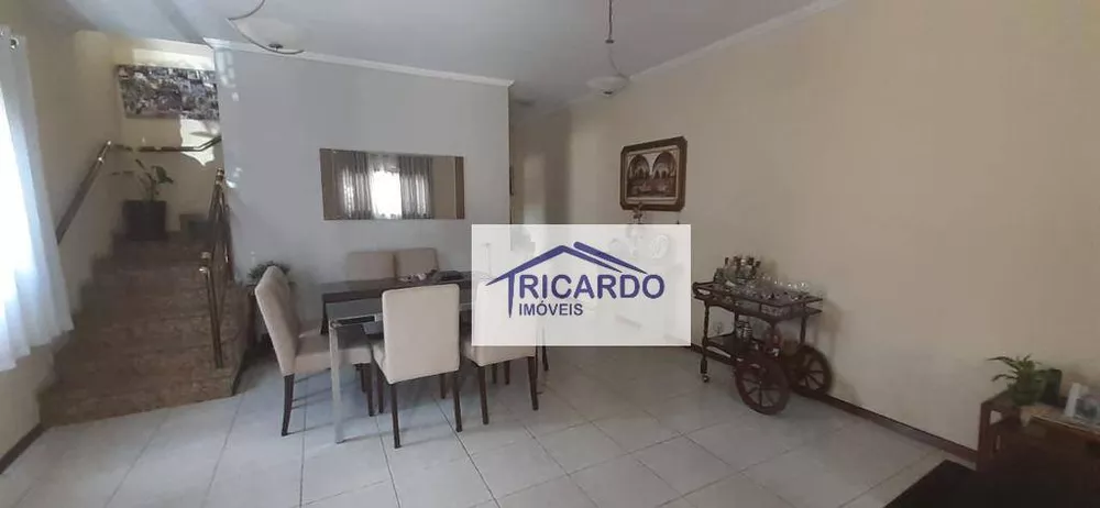 Sobrado à venda com 3 quartos, 154m² - Foto 6