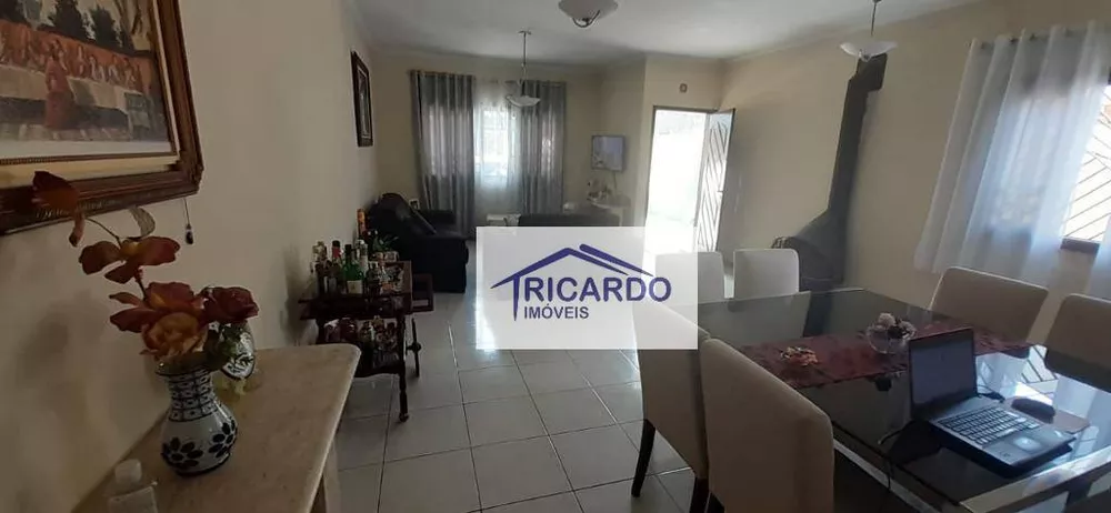 Sobrado à venda com 3 quartos, 154m² - Foto 10