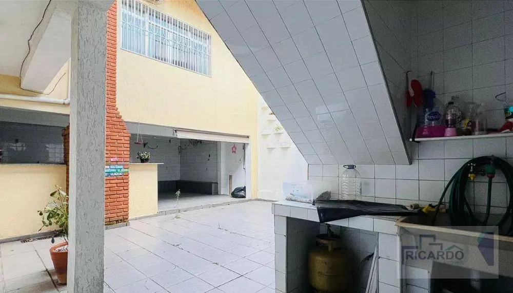 Casa, 3 quartos, 281 m² - Foto 2