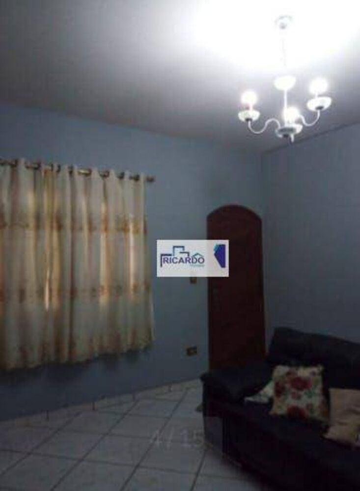 Sobrado, 2 quartos, 350 m² - Foto 1